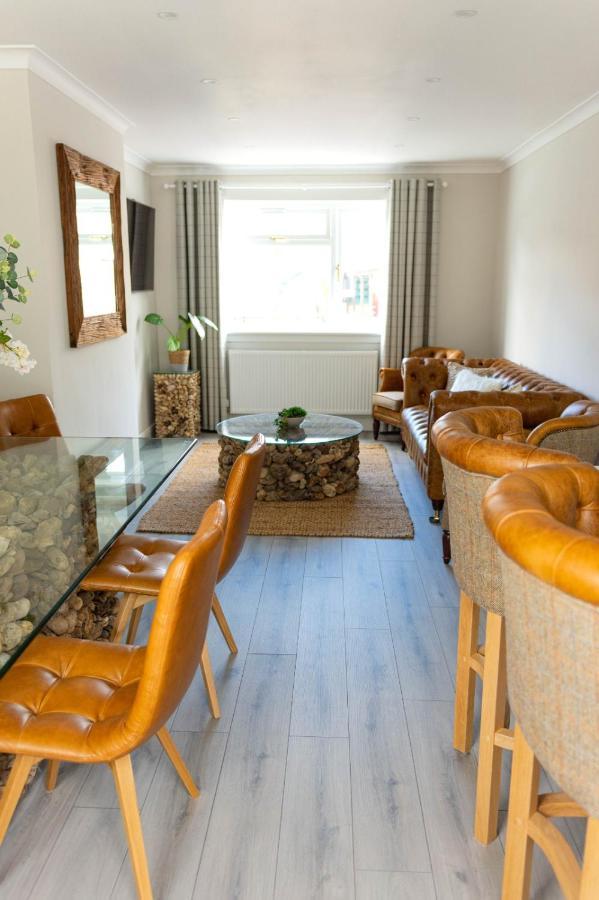 Lovely 2 Bed House In Питлохри Екстериор снимка